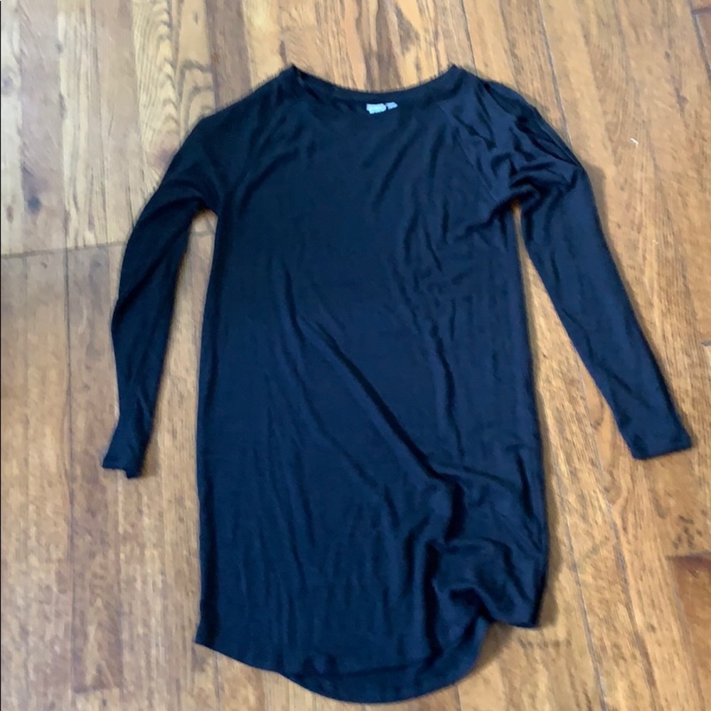 GAP Long Sleeve Cold Shoulder Dress